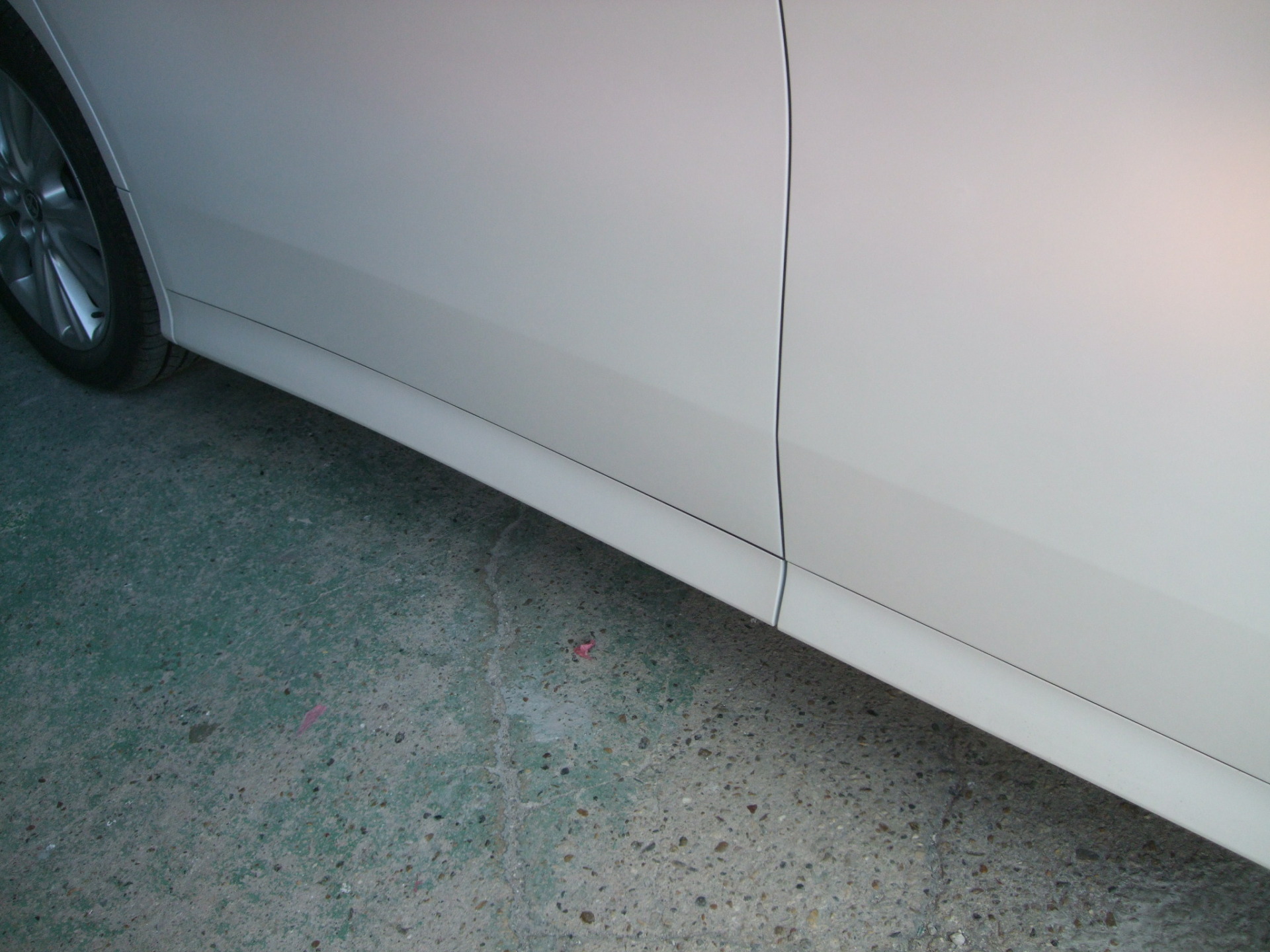 本当に保険修理するべき 鈑金で安く抑える方法や保険を使うポイントを解説 車購入のお役立ち情報カミタケマガジン