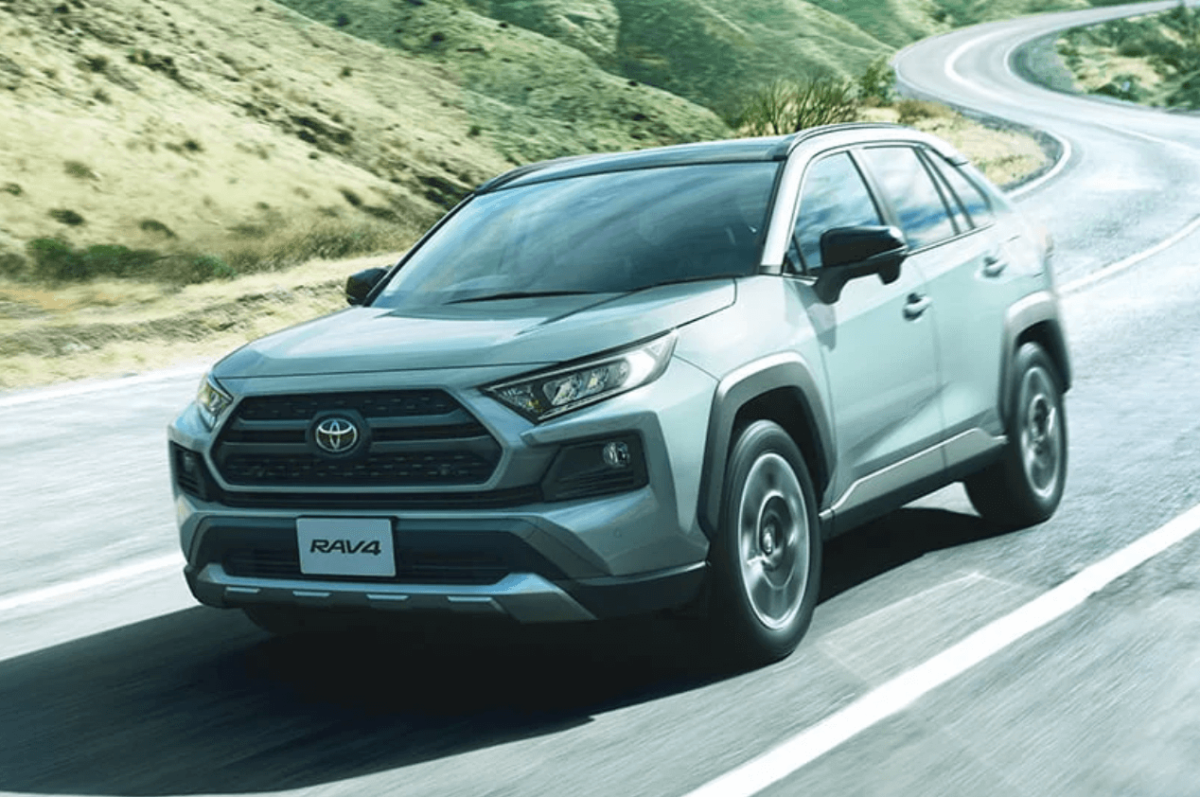 2022年最新版】トヨタRAV4の値引き額はいくら？おすすめグレードやお得な購入方法を徹底ガイド！ | 車購入のお役立ち情報カミタケマガジン