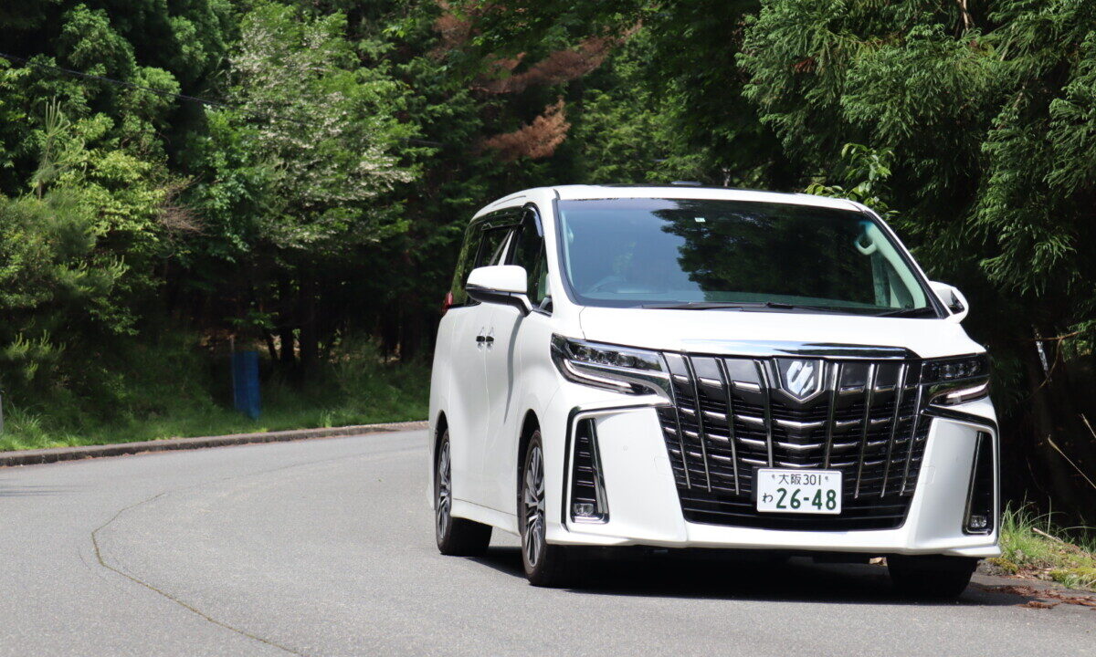 アルファードのレンタカーを大阪で借りるならエコレンタカー 車の魅力や試乗記 利用の流れを解説 大阪最大級 軽自動車 未使用車専門店カミタケモータース アルファードのレンタカーを大阪で借りるならエコレンタカー 車の魅力や試乗記 利用の流れを解説 大阪最大級 軽自動車 未使用車専門店カミタケモータース