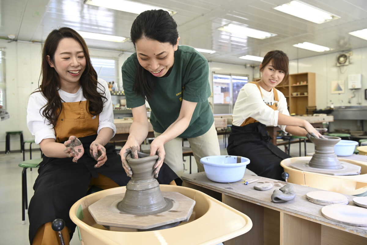 舞洲陶芸館