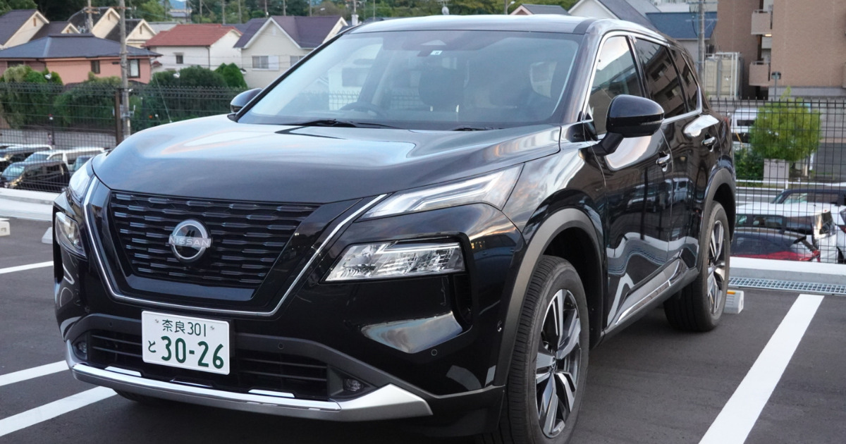 日産エクストレイルの特徴は？内外装や魅力を徹底解説 | 車購入のお 