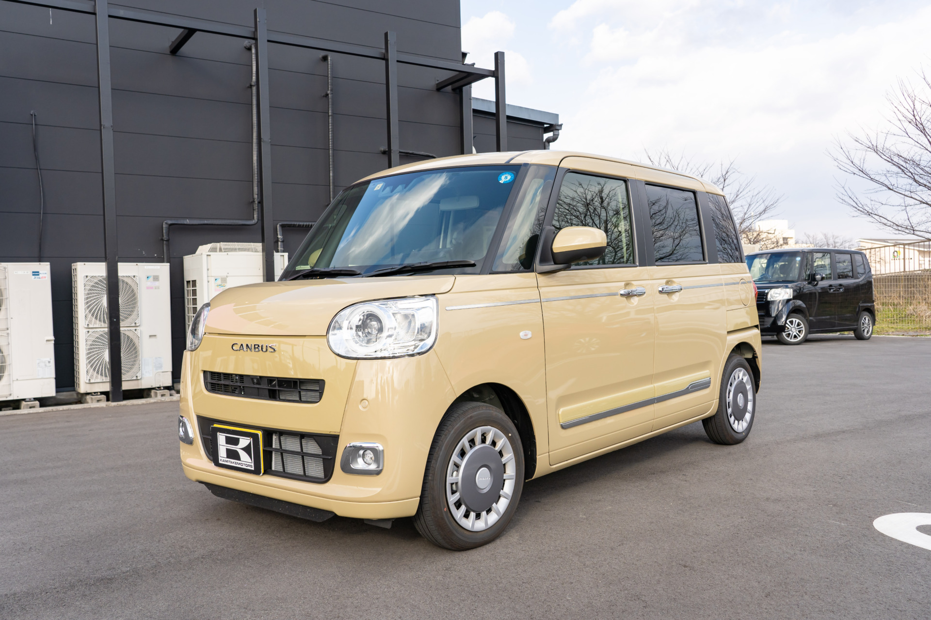 ムーヴキャンバス　セオリー