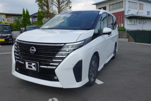 セレナ ルキシオン