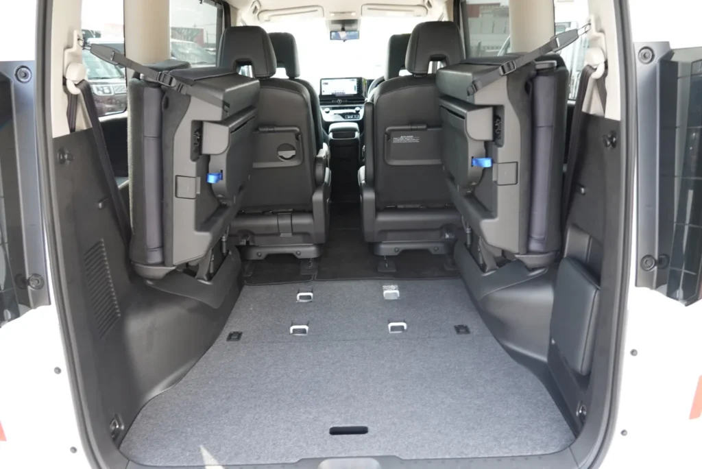 セレナ ルキシオン