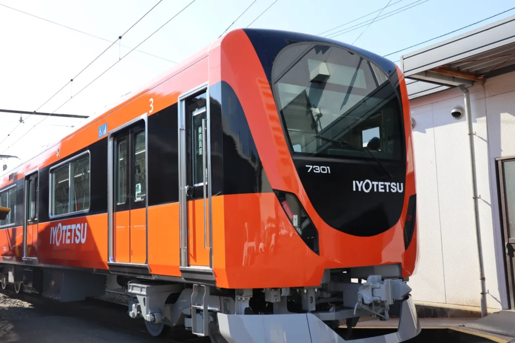 新型7000系