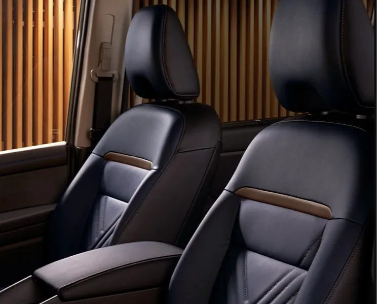 セレナ　ルキシオン