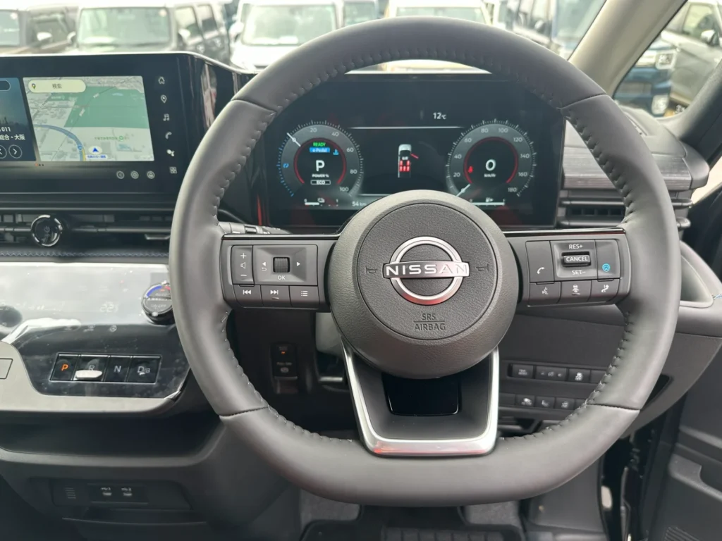 セレナ　ルキシオン