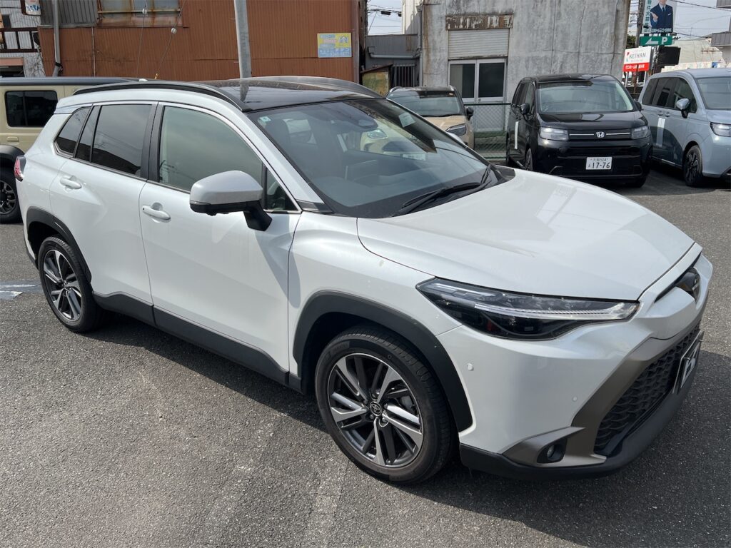 カローラクロス外装：斜め正面