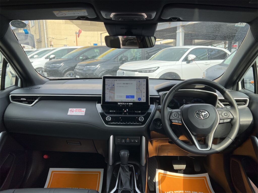 カローラクロス内装：運転席