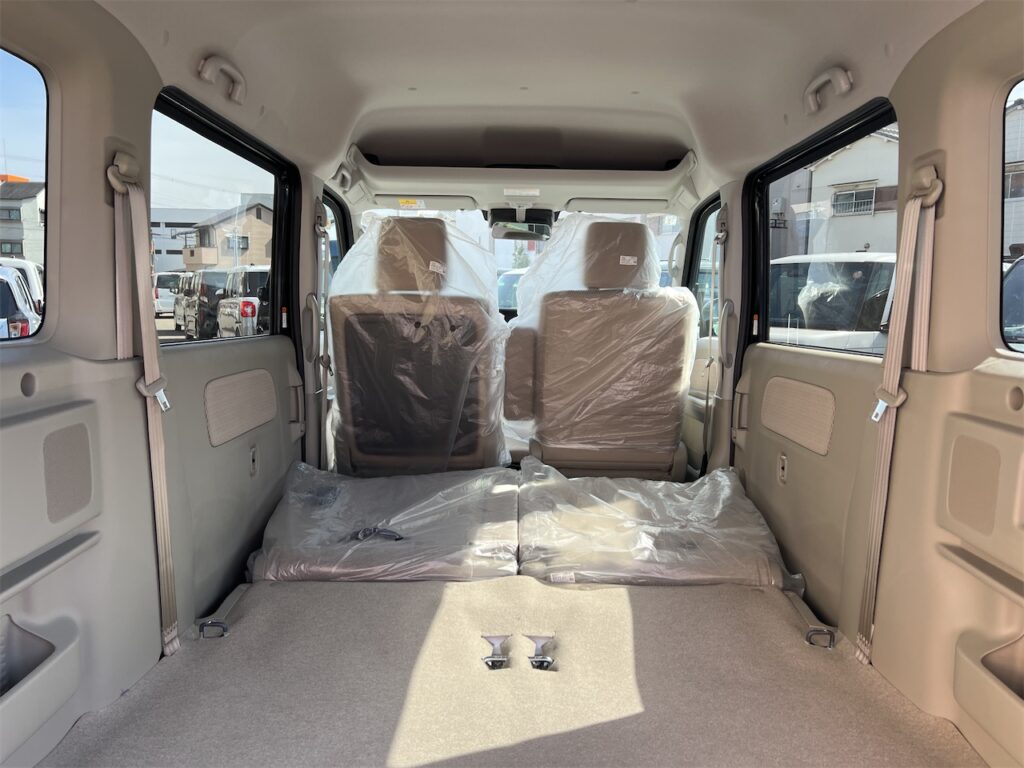 エブリイワゴン内装:荷室フラット状態