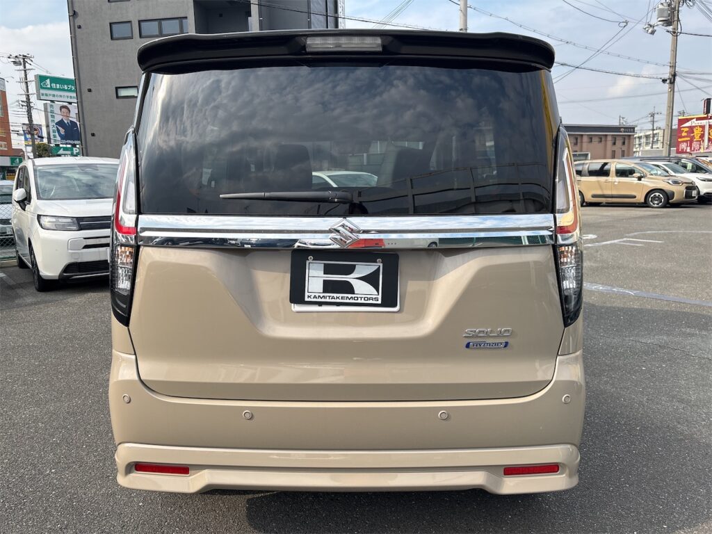 ソリオ外装：リヤ