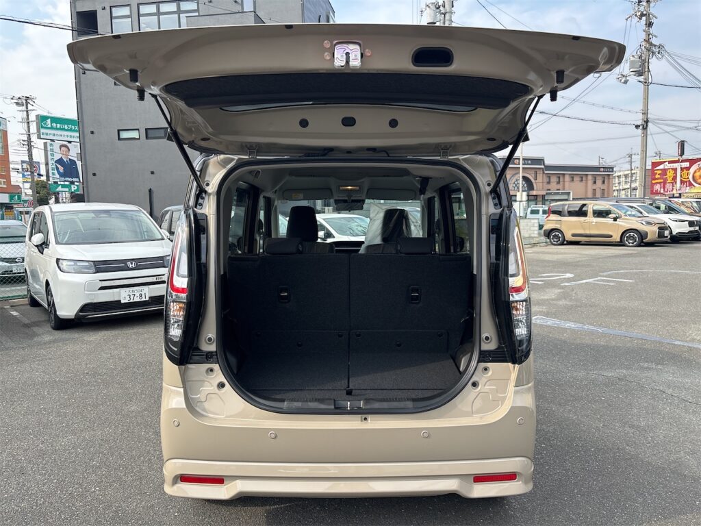 ソリオ内装：ラゲージルーム