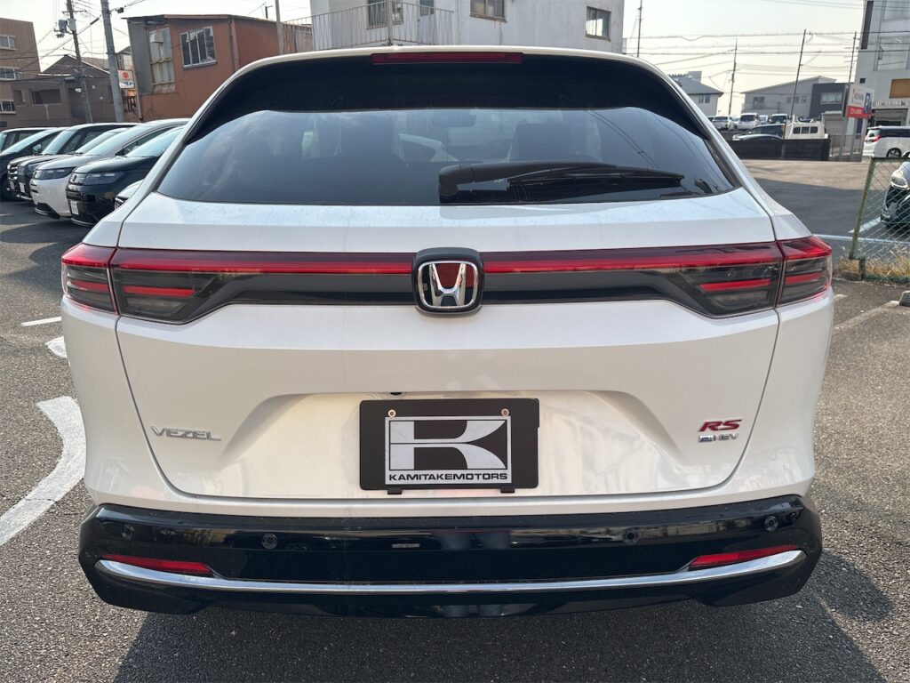 ヴェゼル外装(リアゲート)