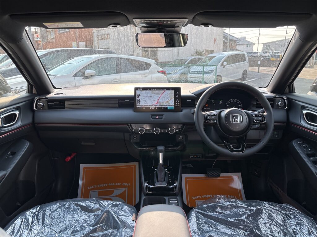 ヴェゼル内装(前席車内)