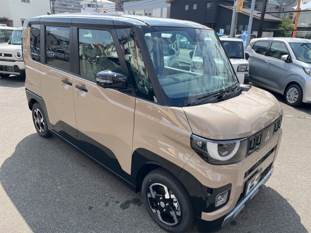 外装：斜め正面