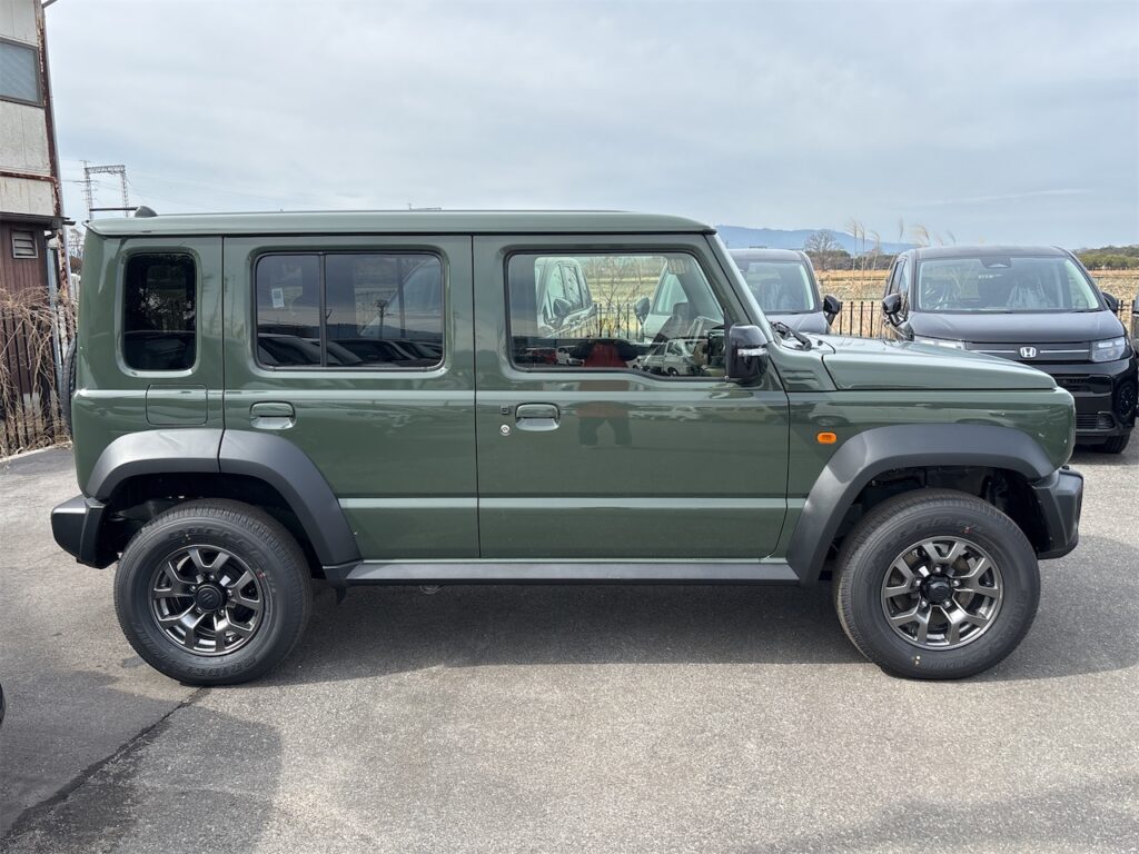 ジムニーノマド外装（サイド）