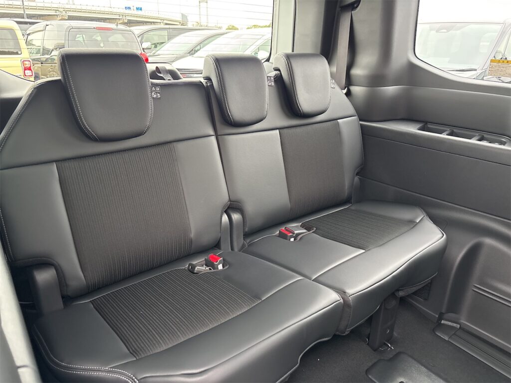 ステップワゴン内装：3列目シート