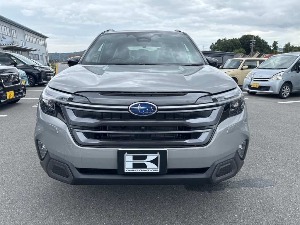 フォレスター外装：フロントグリル