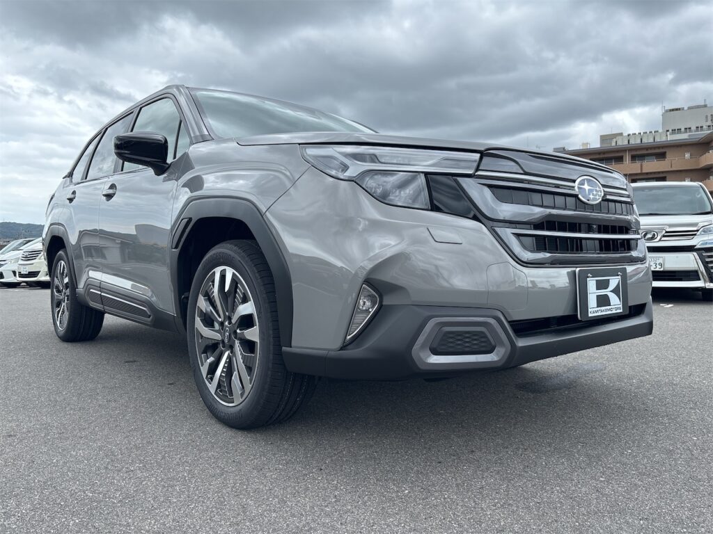 フォレスター外装：斜め正面