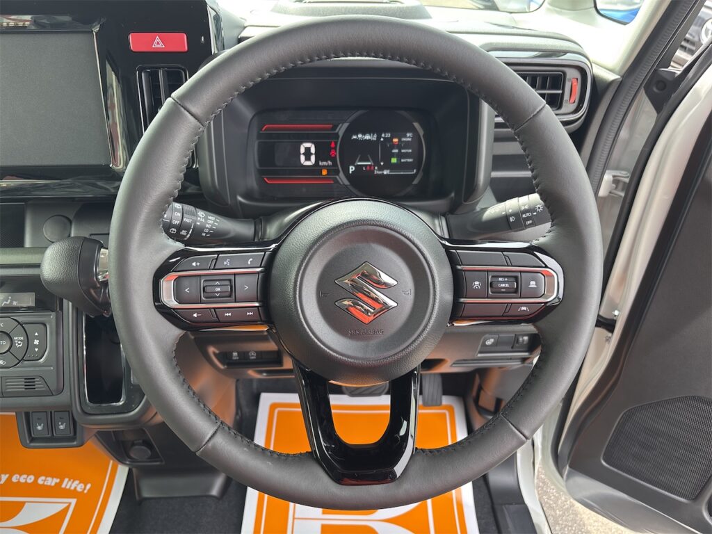 スペーシアギア内装：運転席