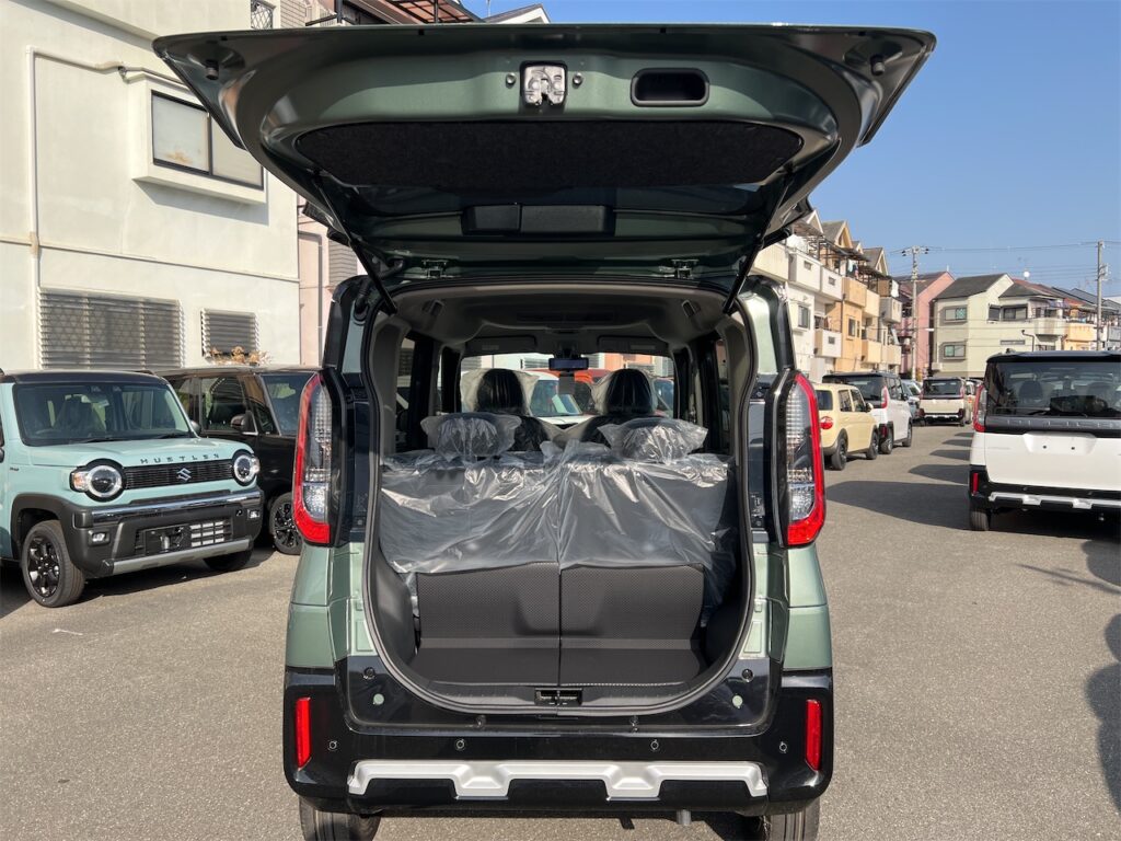 デリカミニ内装：ラゲージルーム