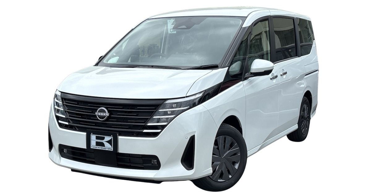 2026年4月:新着入荷情報】”日産 セレナ”奈良店に入荷しました 