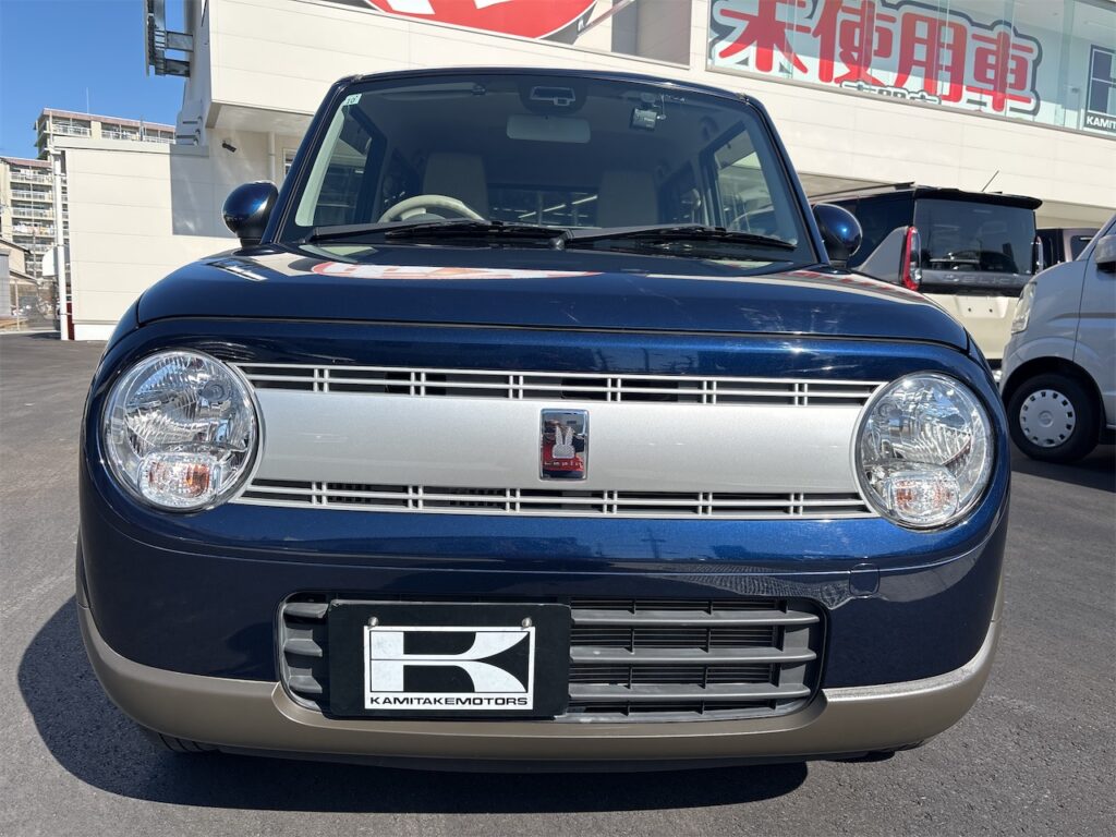 外装：フロントグリル