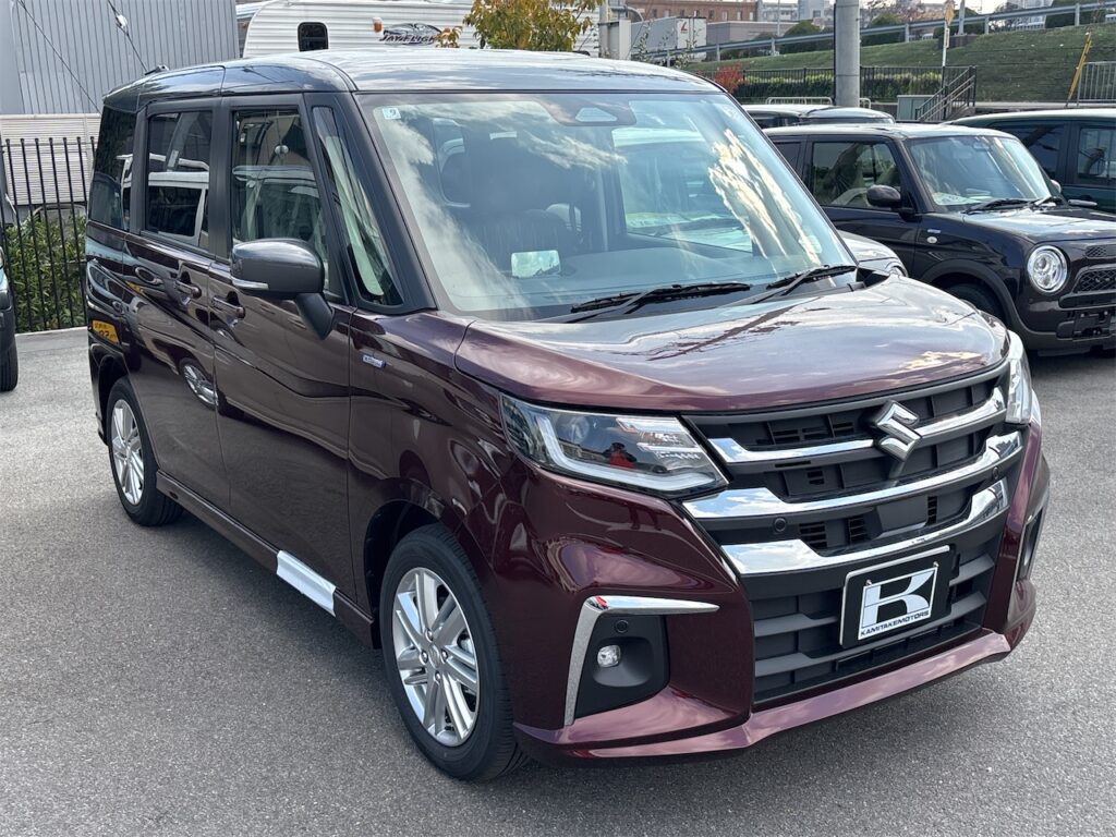 外装：斜め正面