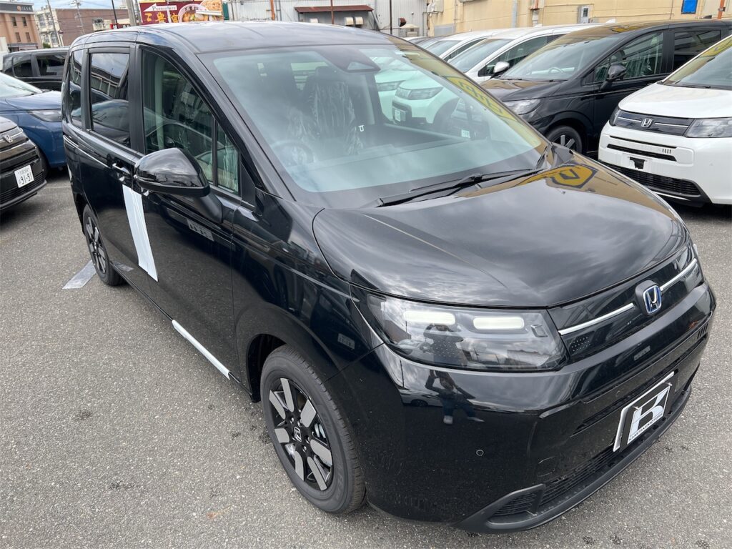 外装：斜め正面