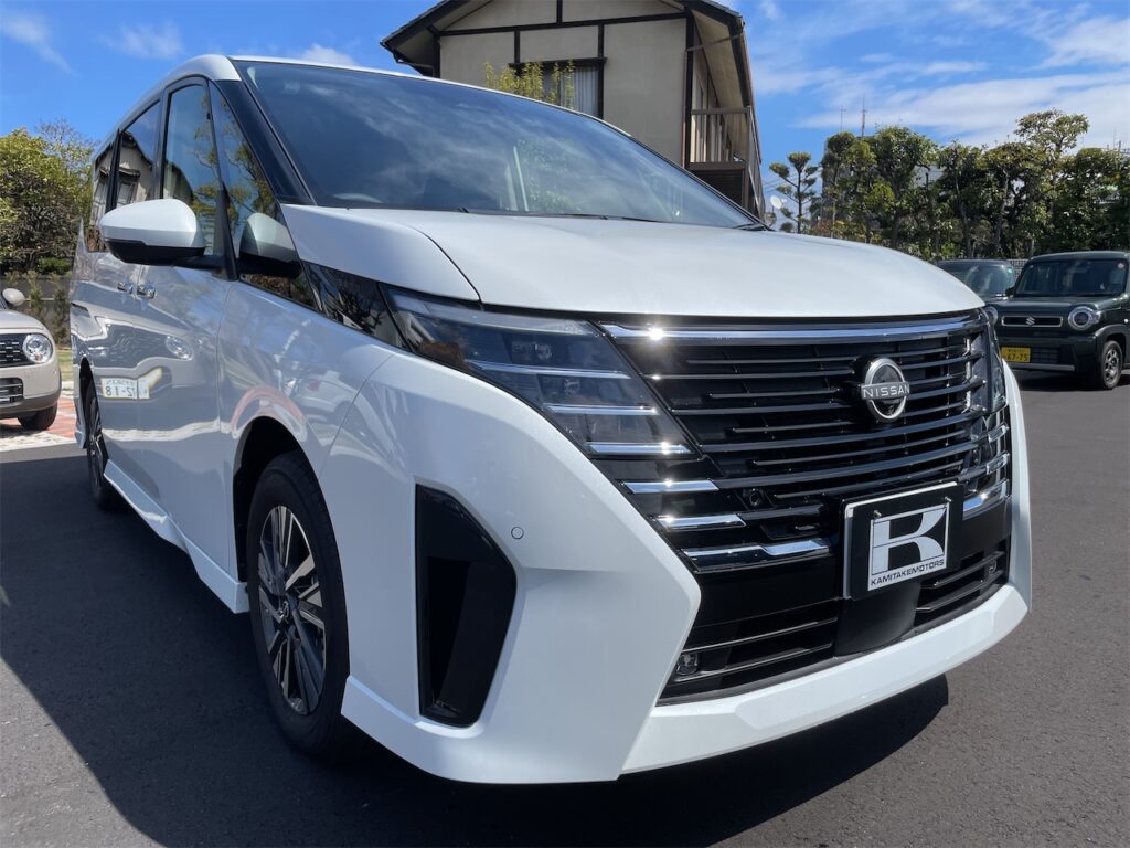 外装：斜め正面