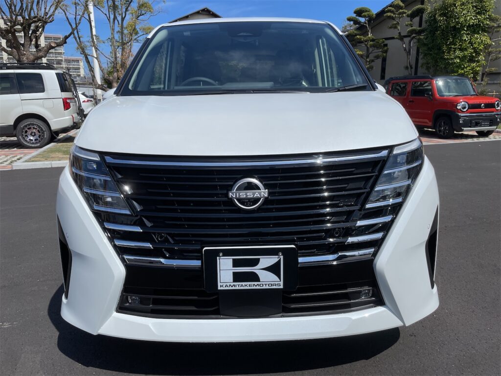 外装：フロントグリル