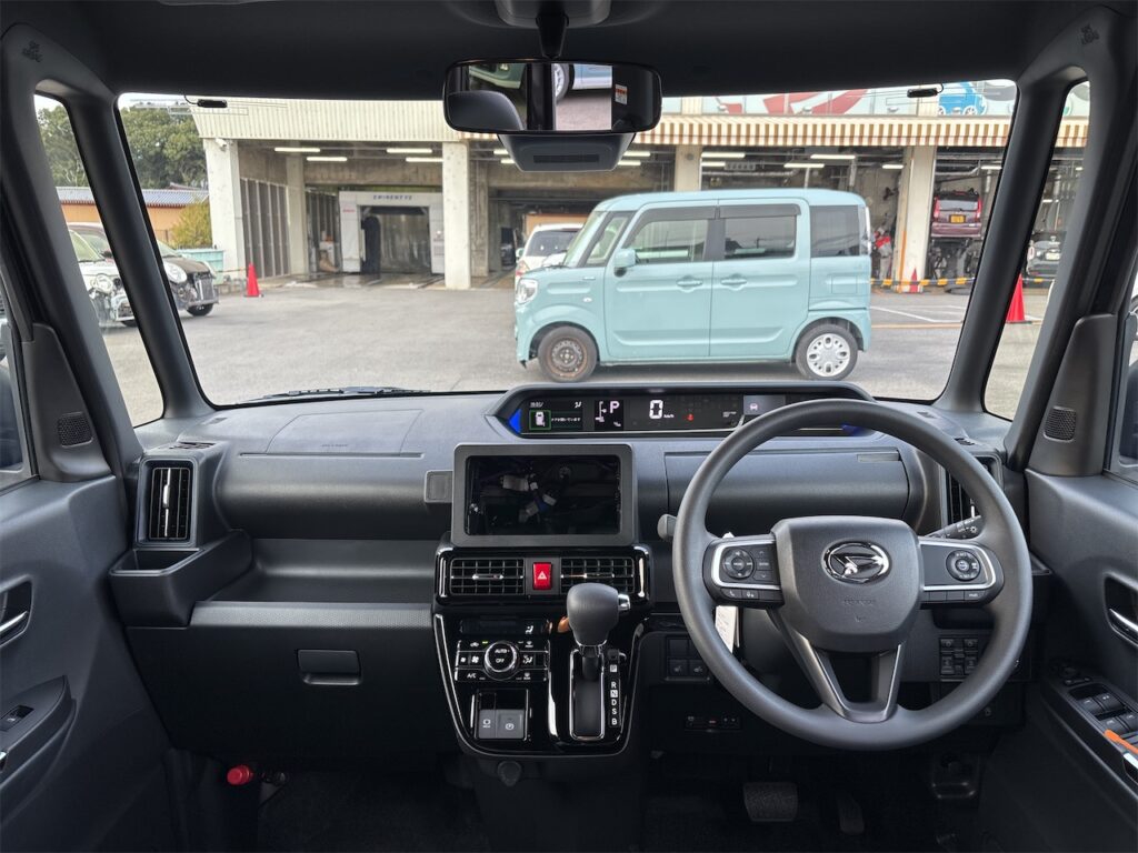 内装：運転席