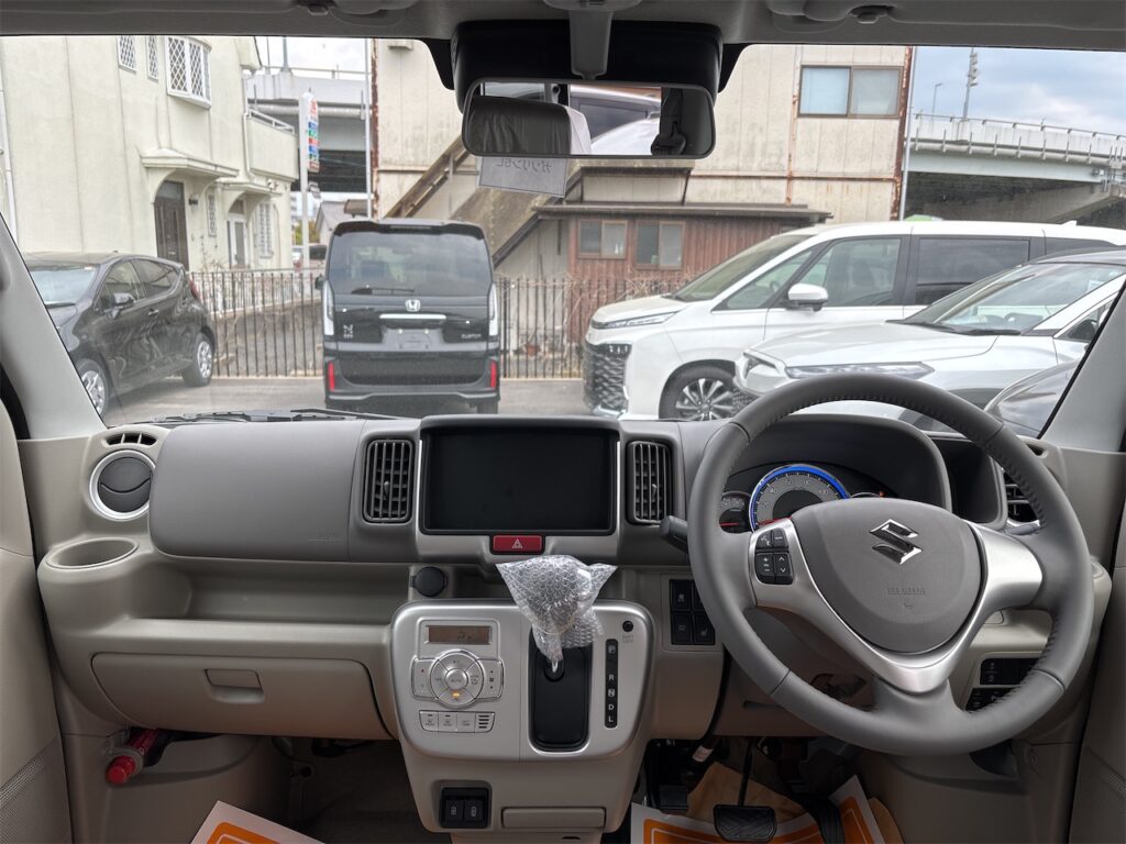 内装:運転席