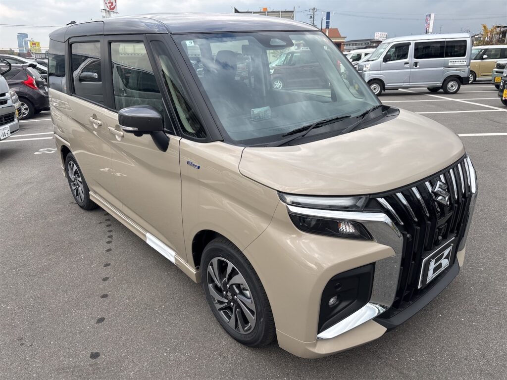 外装：斜め正面