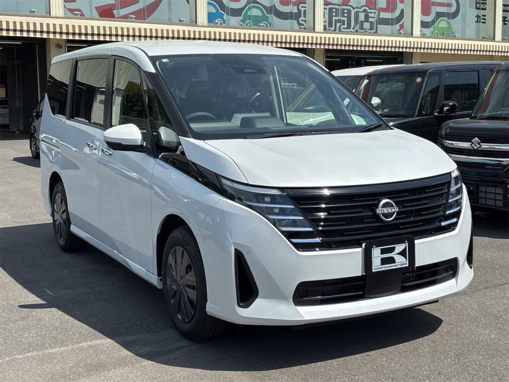 外装：斜め正面